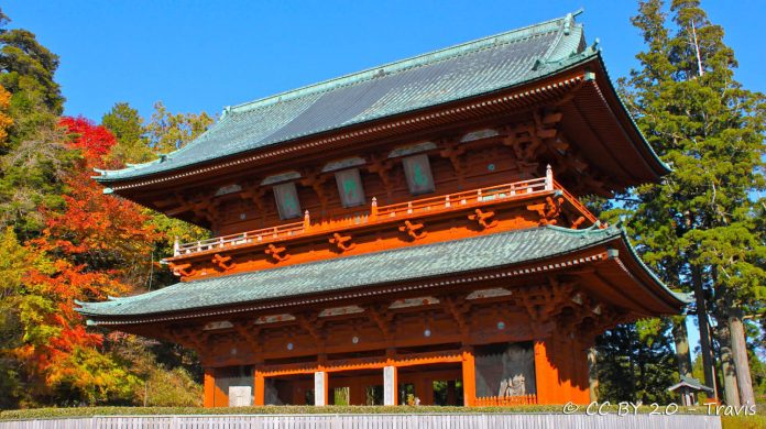 giappone-koyasan-daimon-gate-vadoingiappone Daimon Gate, Koyasan (Monte Koya), Giappone