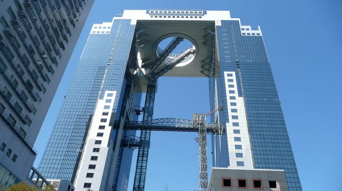 giappone-osaka-umeda-sky-building-vadoingiappone Umeda Sky Building di Osaka, Giappone