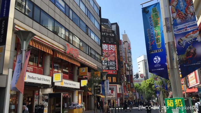 giappone-tokyo-ikebukuro-vadoingiappone Ikebukuro, Tokyo, Giappone